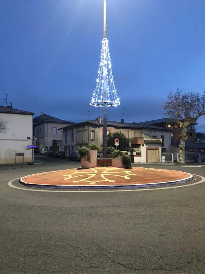 Beaumont-de-Lomagne Maison D'Hotes La Lumiere De Migou المظهر الخارجي الصورة
